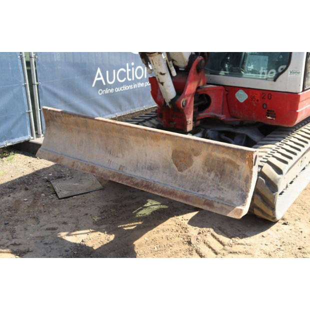 2014 TAKEUCHI TB235-47622901