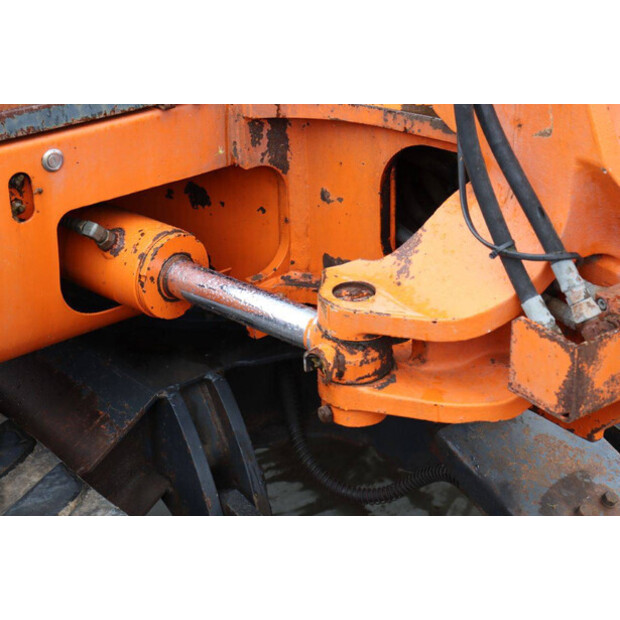 2000 Hitachi EX40-02-47623452