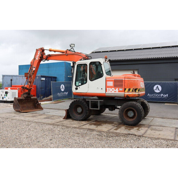1995 اطلس 1304-47623576