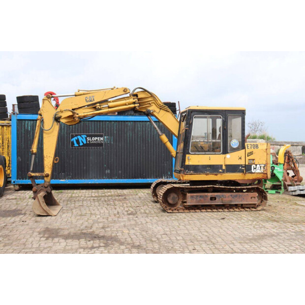 كاتربيلر E70B-47623622