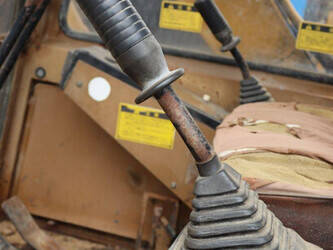 caterpillar-e70b-1459822-47623658