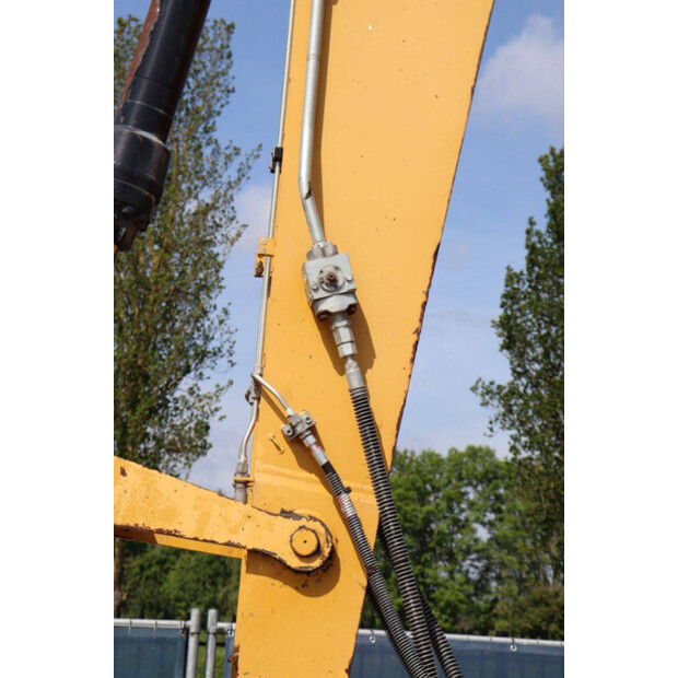 2010 Caterpillar M318D-47623821