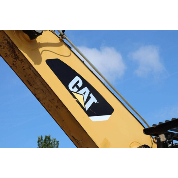 2010 Caterpillar M318D-47623822