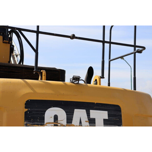 2010 Caterpillar M318D-47623828
