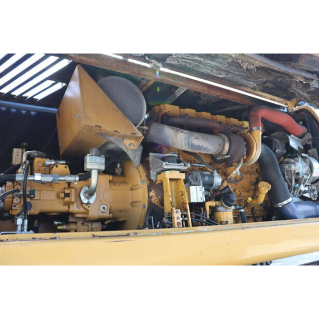 2010 Caterpillar M318D-47623832