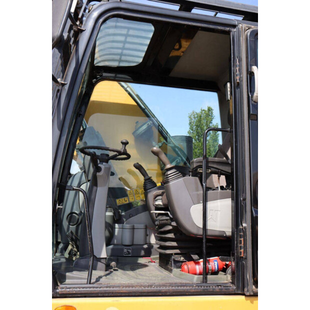 2010 Caterpillar M318D-47623836