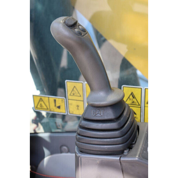 2010 Caterpillar M318D-47623841