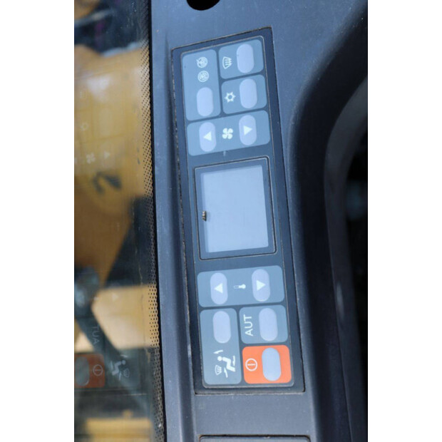 2010 Caterpillar M318D-47623849