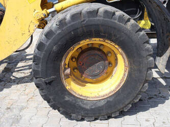 2012-komatsu-wa100m-6-1459830-47623961
