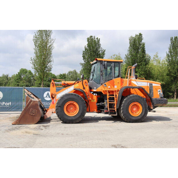 2016 Doosan DL350-5-47623988