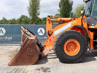 2016-doosan-dl350-5-1459831-47623997