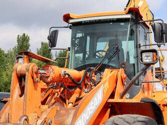 2016-doosan-dl350-5-1459831-47624001
