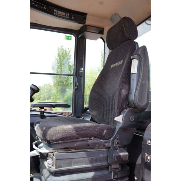2016 Doosan DL350-5-47624013
