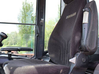 2016-doosan-dl350-5-1459831-47624013