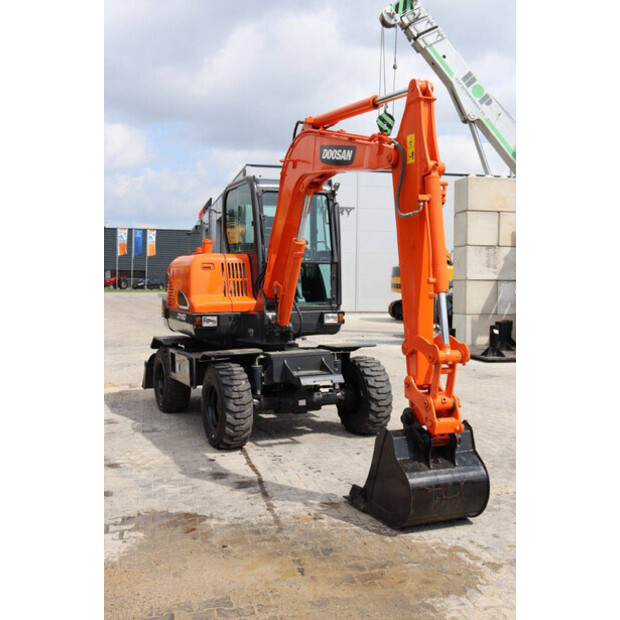 2020 دووسان DX60WN-47624045