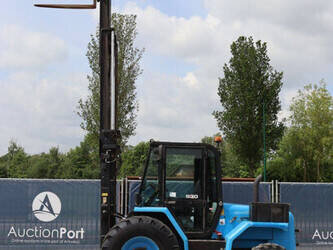 2018-jcb-930-47624175