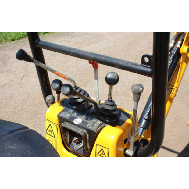 2022 JCB 8008 CT-47624276
