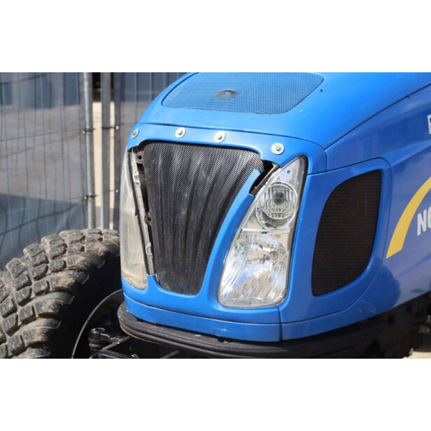 2015 New Holland Boomer 50-47624325