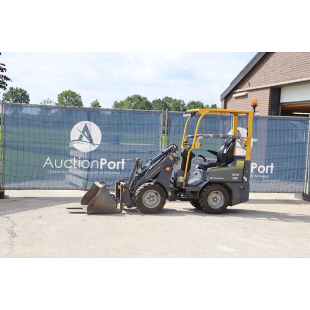 2020 Eurotrac W10-47624377
