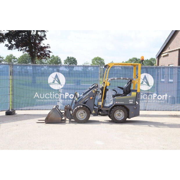 2020 Eurotrac W10-47624378