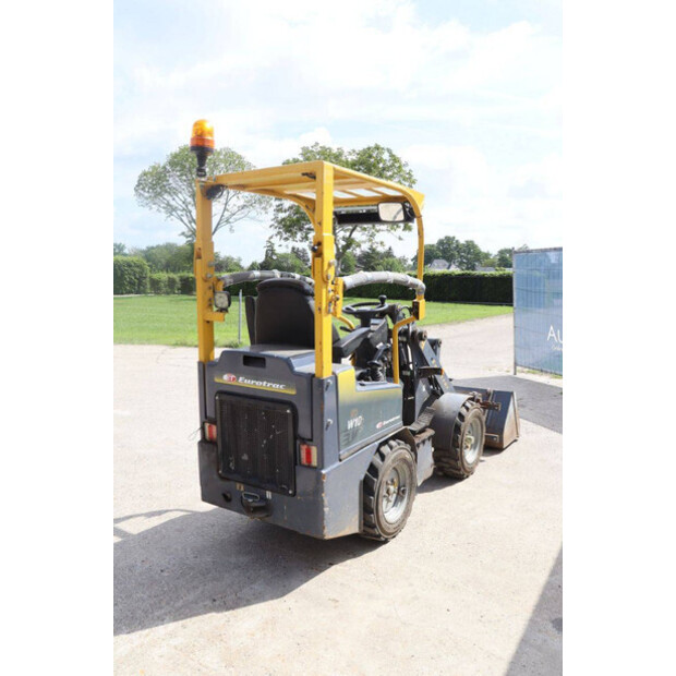 2020 Eurotrac W10-47624382