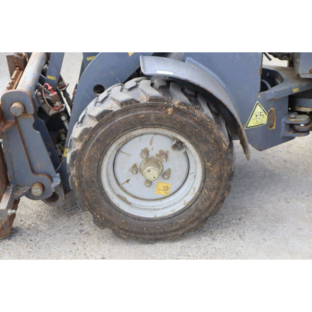2020 Eurotrac W10-47624390