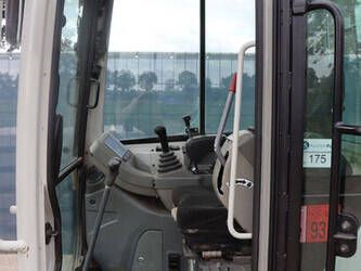 2020-takeuchi-tb216-1459842-47624438