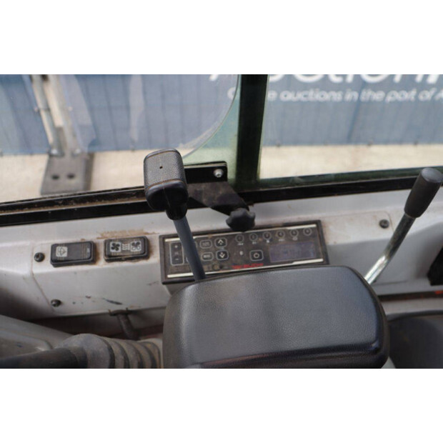 2020 TAKEUCHI TB216-47624445