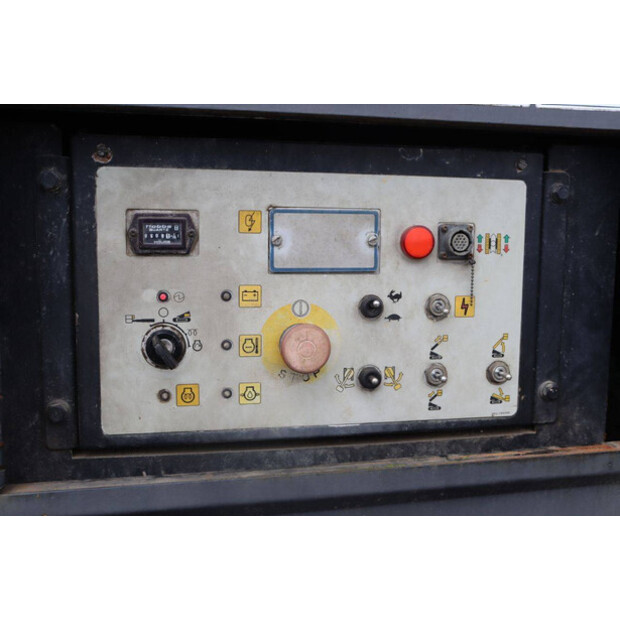 1999 ايتشي SR210/ISR700-47624644