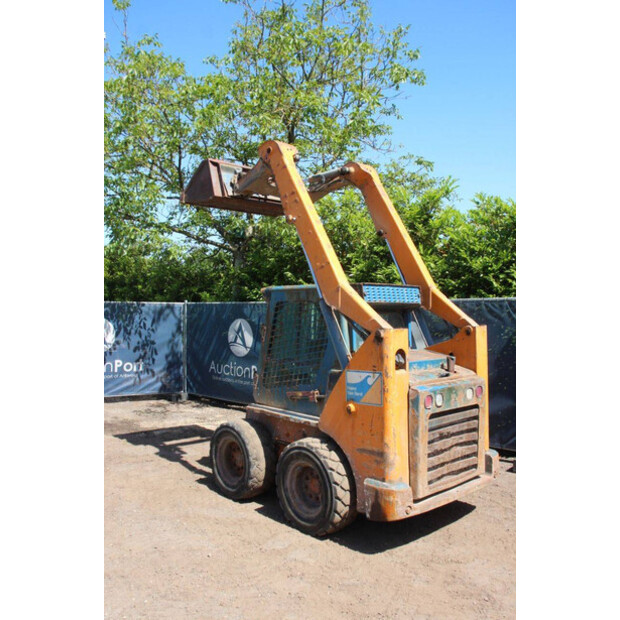 Gehl R190-47625018