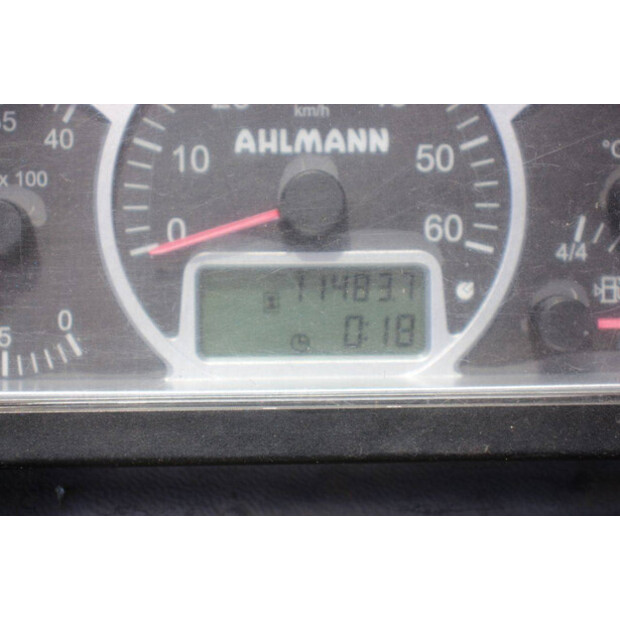 2010 Ahlmann AZ95-47625082