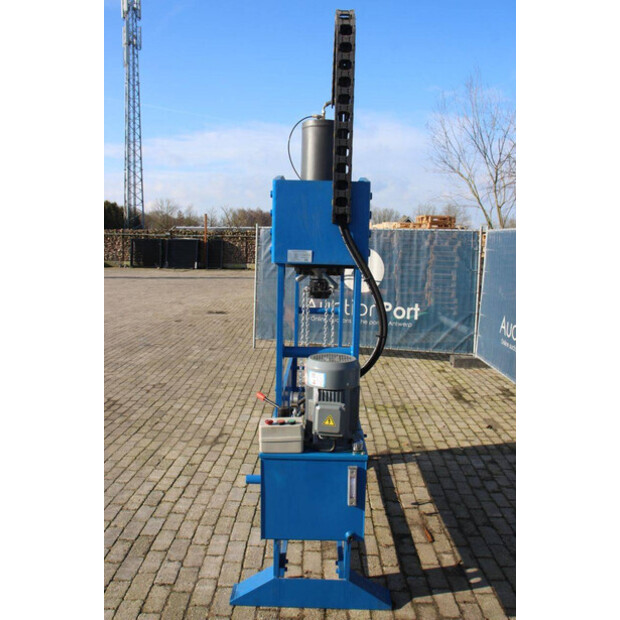 2025 WCM WCM-100TP-47625233