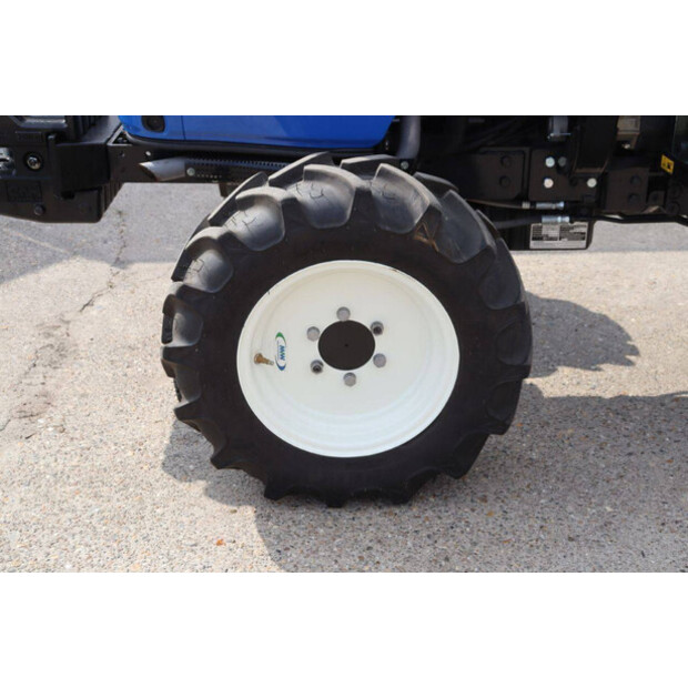 2024 New Holland BOOMER 55-47625351