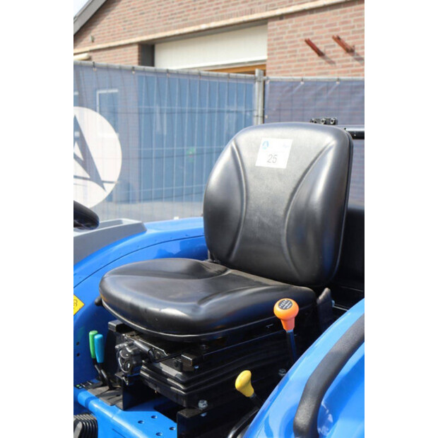 2024 New Holland BOOMER 55-47625362