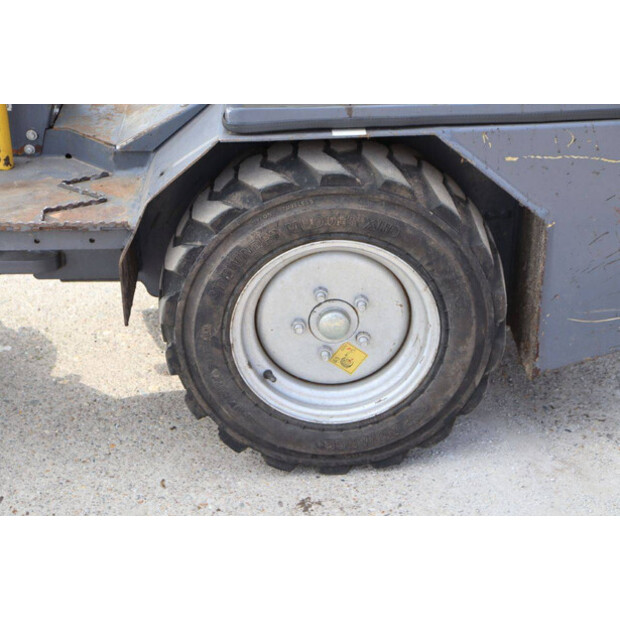 2020 Eurotrac 800/W10-47625395