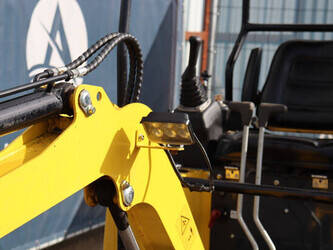 2024-machpro-mp-327-1459878-47625678