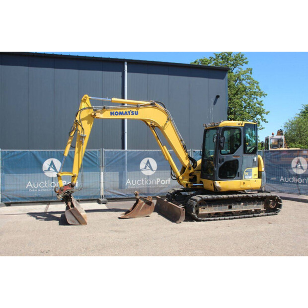 2009 كوماتسو PC80MR-47625916