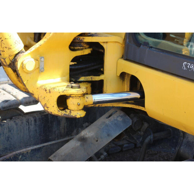 2009 كوماتسو PC80MR-47625928