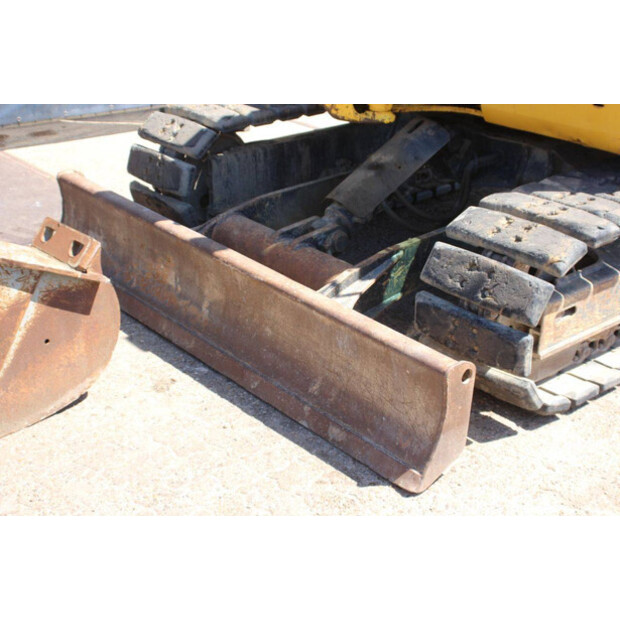 2009 كوماتسو PC80MR-47625930