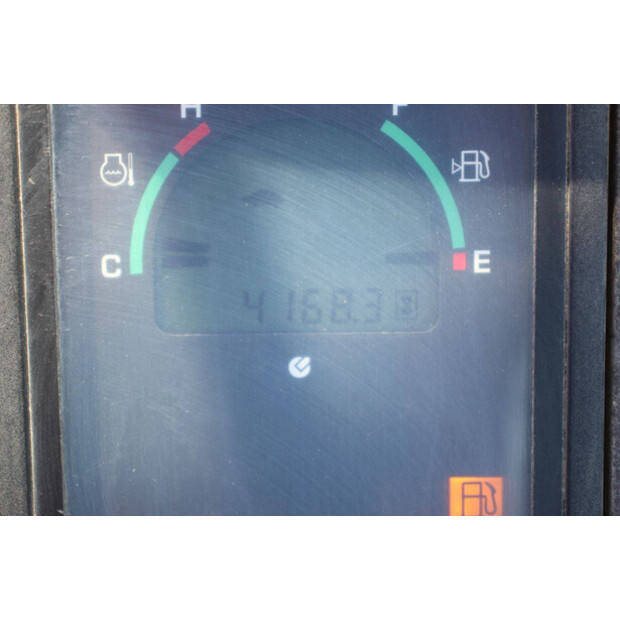 2009 كوماتسو PC80MR-47625950