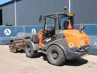 2016-hitachi-zw75-1459888-47625995
