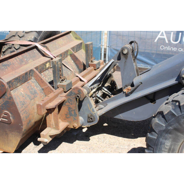 2016 Hitachi ZW75-47626004
