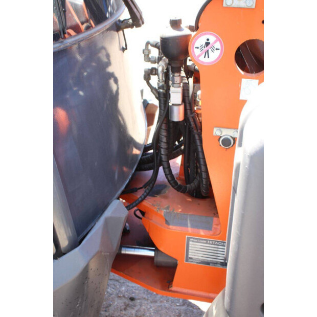 2016 Hitachi ZW75-47626014