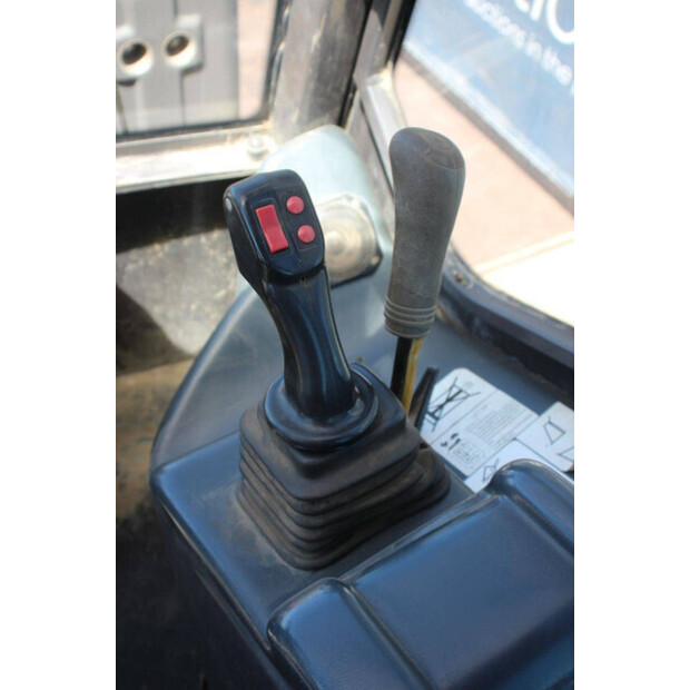 2016 Hitachi ZW75-47626019