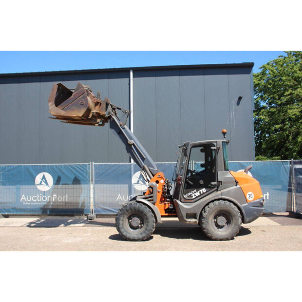 2016 Hitachi ZW75-47626027