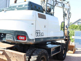 2016-hyundai-hw140a-47626034