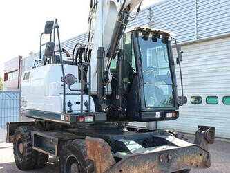 2016-hyundai-hw140a-47626035