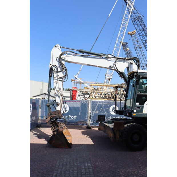 2016 Hyundai HW140A-47626038
