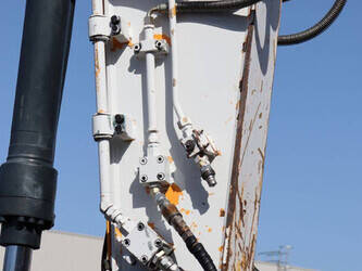 2016-hyundai-hw140a-47626044