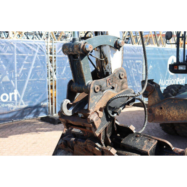 2016 Hyundai HW140A-47626050